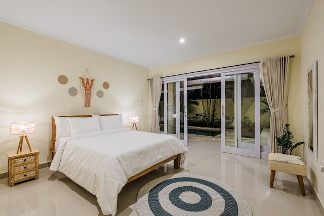 AV ヴィラ メラティ