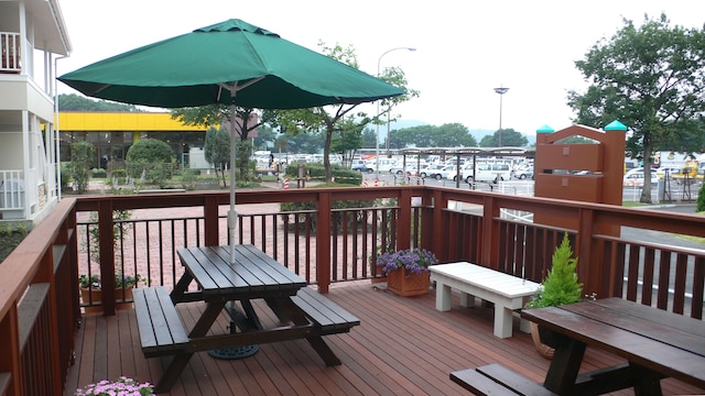 ファミリーロッジ旅籠屋・佐野 SA 店