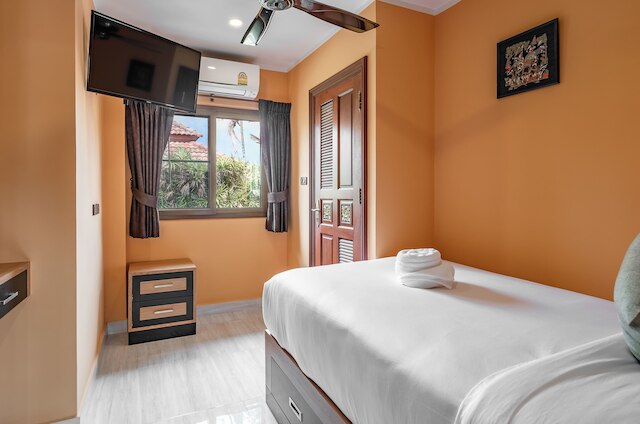 ラグジュアリー プール ヴィラ T1 ニア ウォーキング ストリート