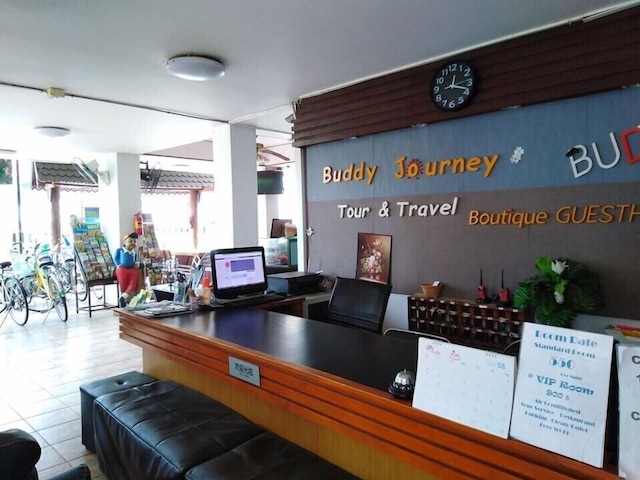 バディ ゲストハウス
