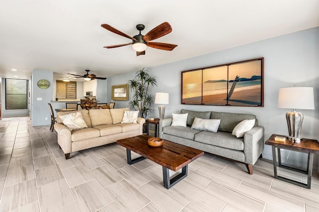 ケーーホウ コナ サーフ アンド ラクット クラブ 6-101