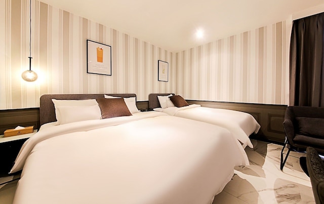 ブラウン ドット ホテル ナンポー チャングム