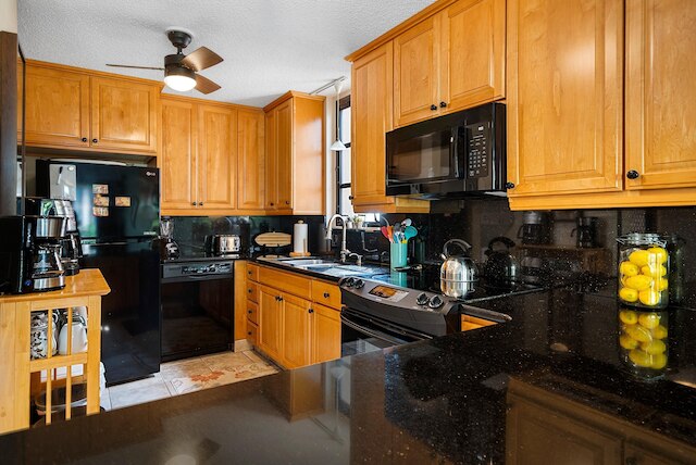 コナ マカイ 2-201