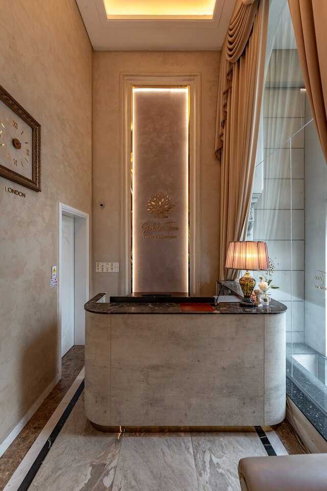 ゴールデンツリーホテル & アパートメント