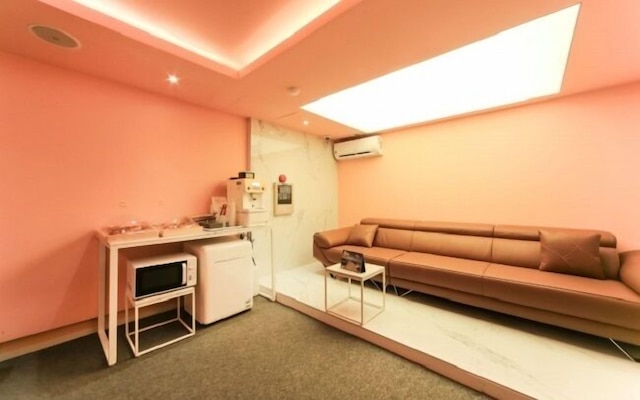 ホテル モモ ジュース