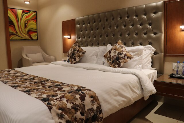 SK ローズ エコ イン アフマダーバード