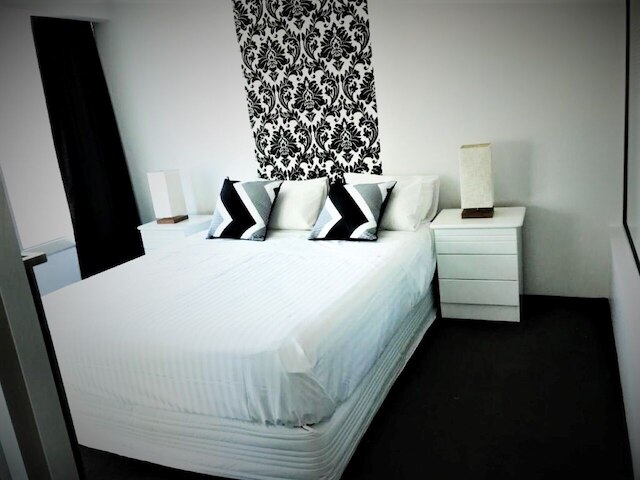 プライベート アパートメンツ アット Q1