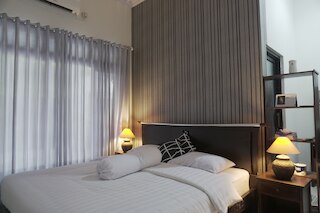 サヤナ ホームステイ