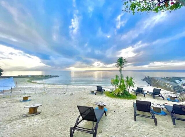 8 ニュータウン ブールバード、SIET