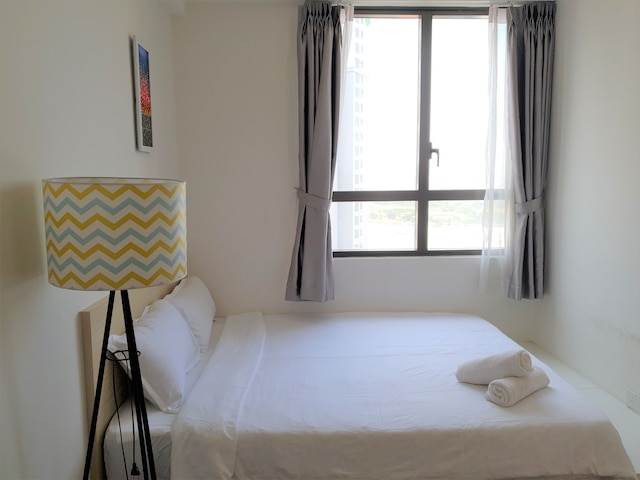 アミ スプレンディッド ラグジュアリー ロイヤル