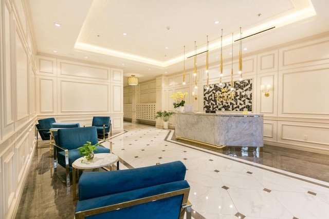 アミ スプレンディッド ラグジュアリー ロイヤル