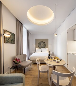 リスボン サービスド アパートメンツ マダレナ