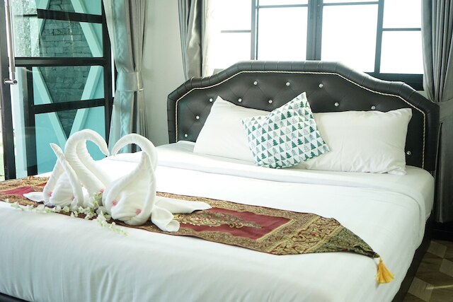 チャイヤイ リバー フロント ホテル