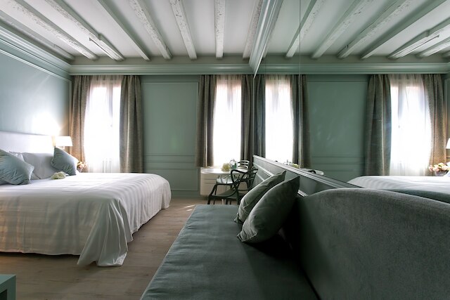 アクアマーレ ブティック B&B