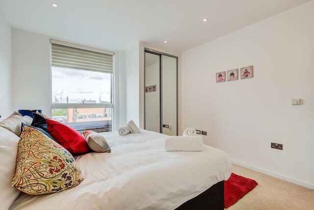 モルトハウス アパートメンツ キュー