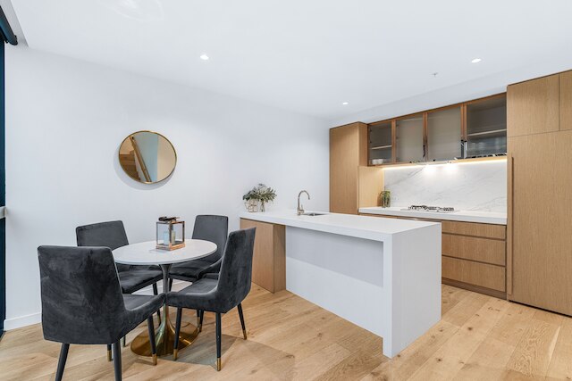 ルクスリア アパートメンツ - コリンズ ハウス