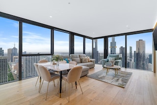 ルクスリア アパートメンツ - コリンズ ハウス