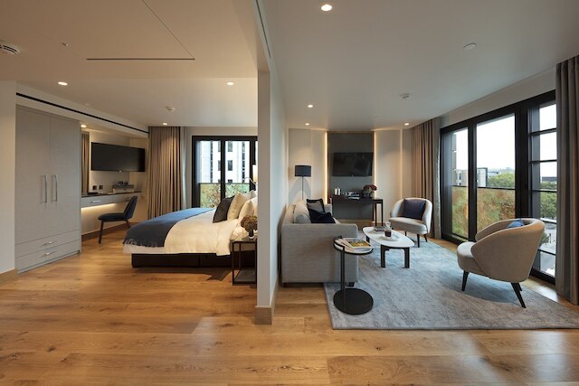 タワー スイーツ バイ ブルー オーキッド