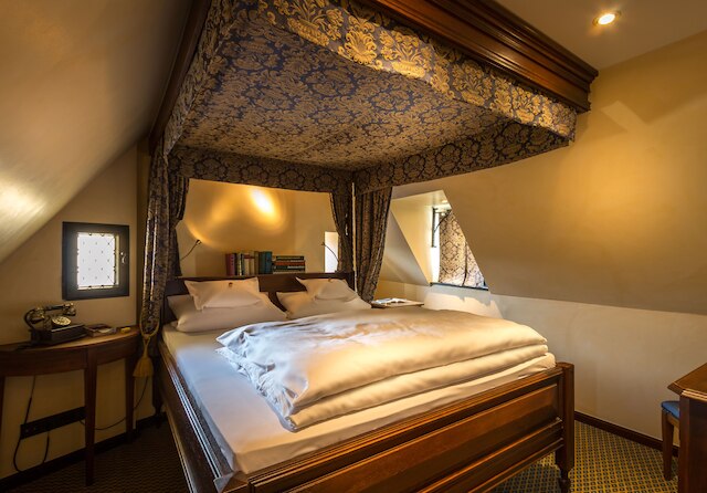 ブルクホテル アウフ シェーンブルク