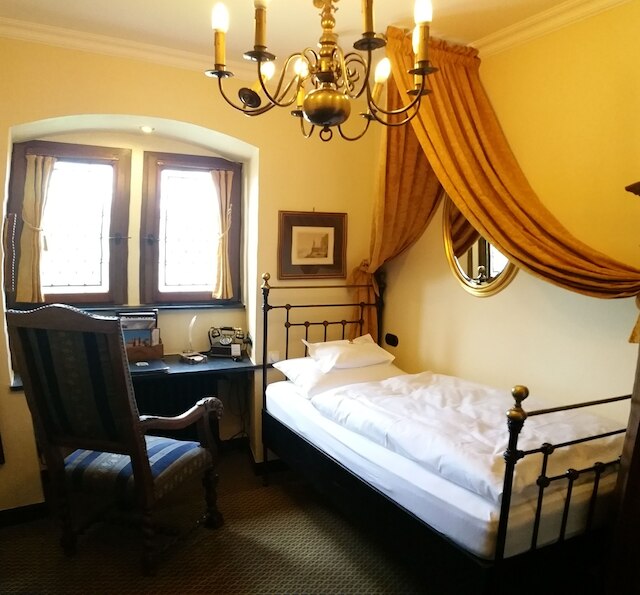 ブルクホテル アウフ シェーンブルク