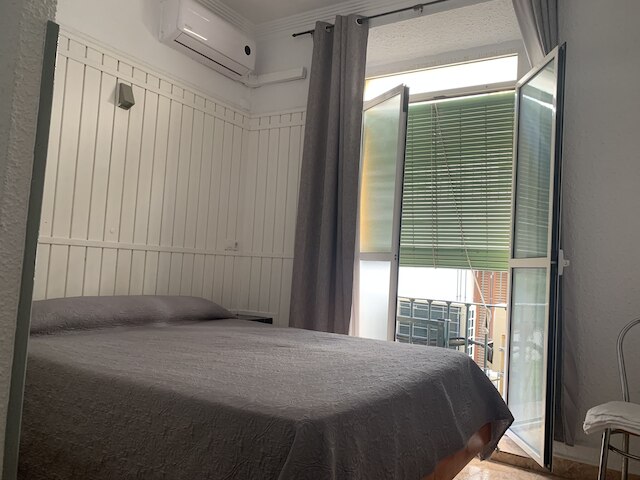 ホスタル アルコビア