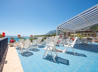 ラ レジデンツァ アパートホテル