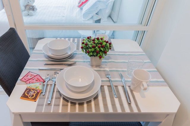 ローカルズ バーンナー エレメンツ スリナカリン