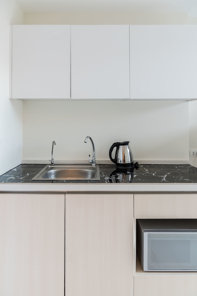 ローカルズ バーンナー エレメンツ スリナカリン