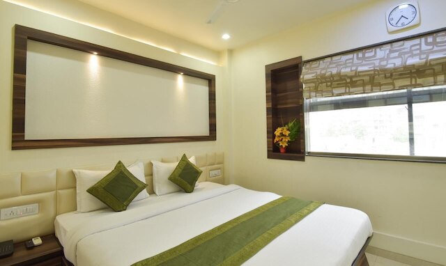 ホテル パリアット