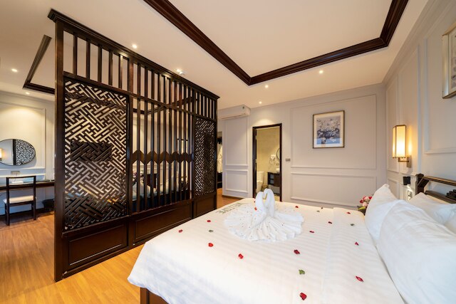 エコ ラックス リバーサイド ホテル & スパ