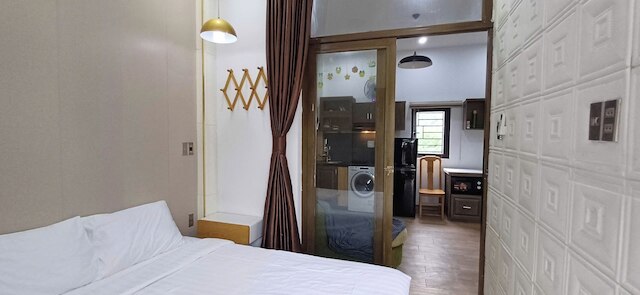 シーシャイン アパートメント