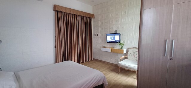 シーシャイン アパートメント