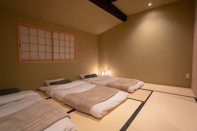 Tsuru Inn-Tsurumibashi