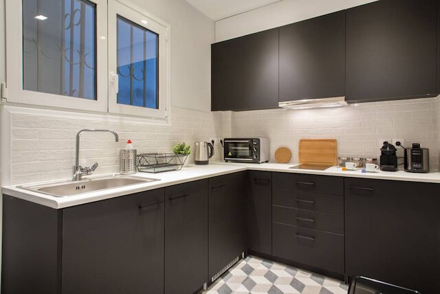 アップストリート ブライト フラット ニア アクロポリス