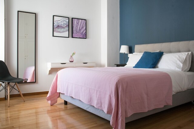 プラカにあるアップストリート、シックで快適なフラット