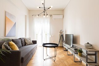 アップストリート モダン フラット、米国大使館の隣