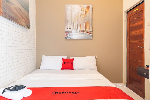 レッドドアーズ プラス ニア ハヤム ウルク 2