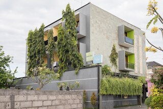 レッドドアーズ @ ケルタ ダレム シダカリヤ