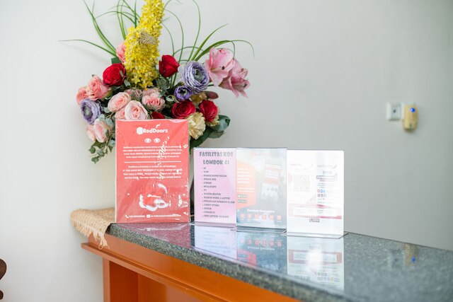 レッドドアーズ シャリア ニア マーベル シティ モール 2