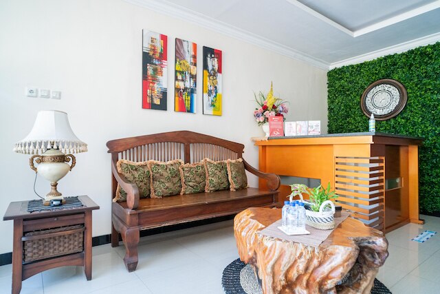 レッドドアーズ シャリア ニア マーベル シティ モール 2