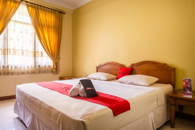 レッドドアーズ プラス ニア ブラウィジャヤ ミュージアム