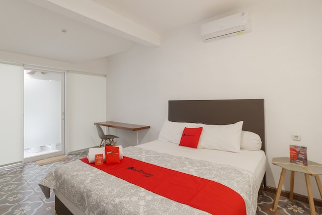 レッドドアーズ プラス @ デマンガン ゲジャヤン