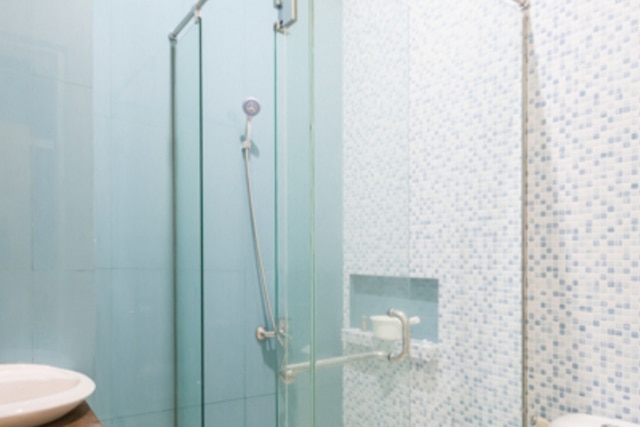 レッドドアーズ、UMY ヨグヤカタ 3 近く