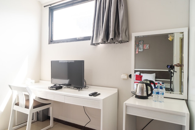 レッドドアーズ プラス @ サワ ベサール