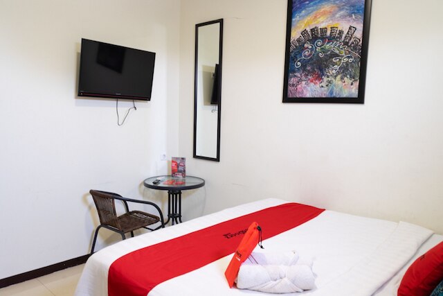 レッドドアーズ ニア セトラサリ モール 4