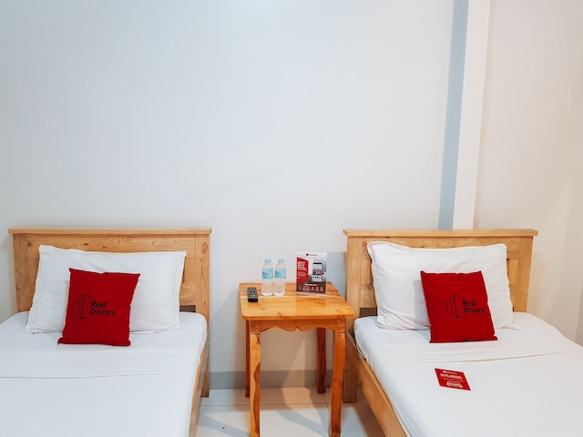 レッドドアーズ ラミロ コミュニティ病院近く