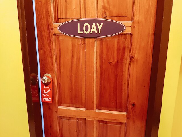 レッドドアーズ ラミロ コミュニティ病院近く