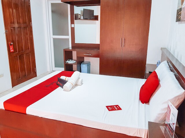 レッドドアーズ @ カイミト ドライブ ダンパス