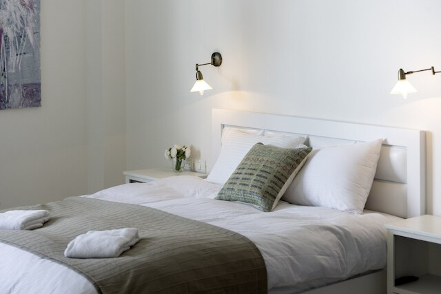 ラグジュアリーな 90 平方メートル、ベッドルーム 2 室、ビーチフロント