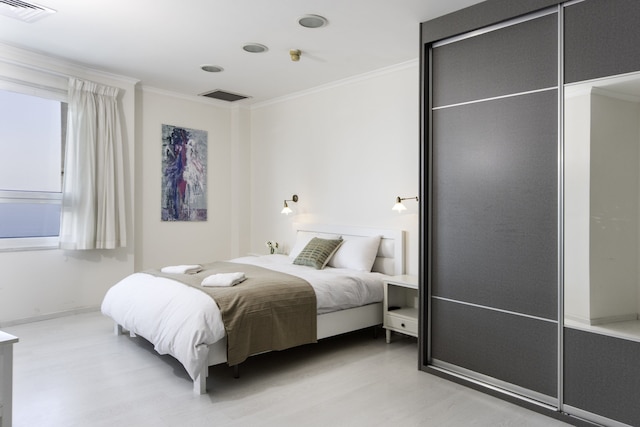 ラグジュアリーな 90 平方メートル、ベッドルーム 2 室、ビーチフロント